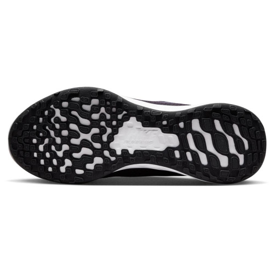 Nike Revolution 6 NN